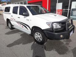 2011 Toyota Hilux SR