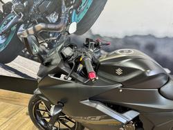 2023 Suzuki GIXXER Black