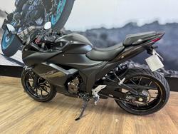 2023 Suzuki GIXXER Black