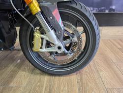 2019 BMW Motorrad R 1250 R GREEN
