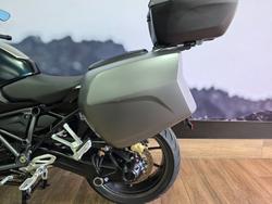 2019 BMW Motorrad R 1250 R GREEN