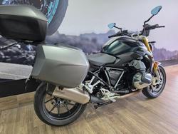 2019 BMW Motorrad R 1250 R GREEN