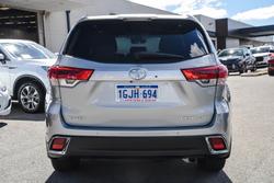 2017 Toyota
                Kluger Grande