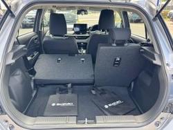 2025 Suzuki Swift Hybrid UZ Premium Silver