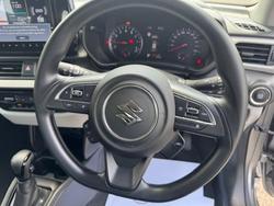 2025 Suzuki Swift Hybrid UZ Premium Silver