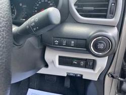 2025 Suzuki Swift Hybrid UZ Premium Silver