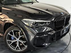 2022 BMW X5 xDrive30d M Sport G05 4X4 Constant Black Sapphire