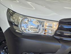 2024 Toyota Hilux Workmate TGN121R 4x2 Glacier White