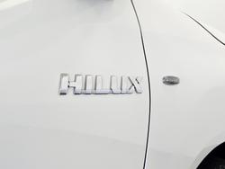2024 Toyota Hilux Workmate TGN121R 4x2 Glacier White
