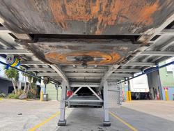 2013 Krueger
St3 22 Pallet Sd Curtain Sider