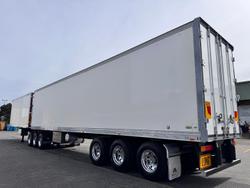 2016 Maxitrans
                St3 34 Pallet -18 High Cube Reefer B Double 