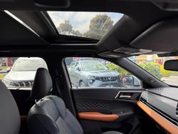 2024 Mitsubishi
Outlander PHEV Exceed Tourer