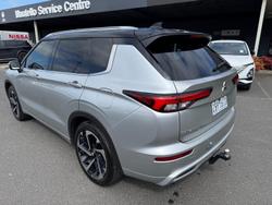 2024 Mitsubishi
Outlander PHEV Exceed Tourer