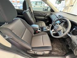 2021 Nissan X-TRAIL ST