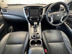 2020 Mitsubishi Pajero Sport GLS