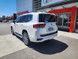 2021 Toyota LandCruiser Sahara ZX