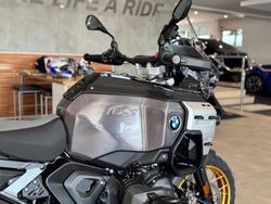 2025 BMW Motorrad R 1300 GS Adventure Triple Black R 1300 Black