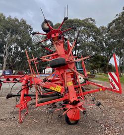 2016 Kuhn Gf7802 Red