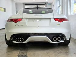 2015 Jaguar
F-TYPE R