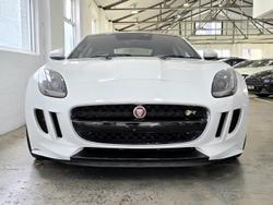 2015 Jaguar
F-TYPE R