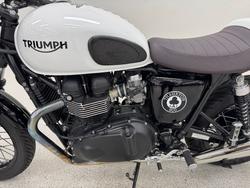 2015 Triumph THRUXTON 900 White