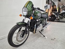 2016 Triumph THRUXTON 900 Green