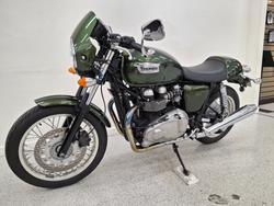 2016 Triumph THRUXTON 900 Green