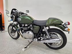 2016 Triumph THRUXTON 900 Green
