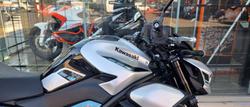 2025 Kawasaki Z900 SUPERNAKED SL1