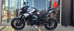 2025 Kawasaki Z900 SUPERNAKED SL1