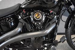 2025 Harley-davidson FXBR BREAKOUT (117) VIVID BLACK