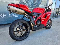 2012 DUCATI 848 EVO Red