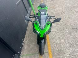 2017 Kawasaki NINJA 300 SE KRT REPLICA GREEN