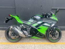 Kawasaki Ninja 300 SE KRT Replica