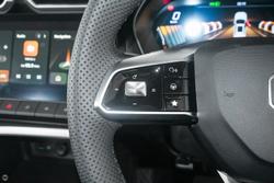 2025 MG
                ZS Essence