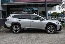 2025 Subaru Outback AWD Touring XT