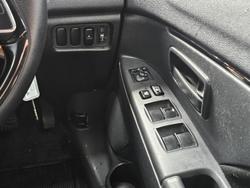 2021 Mitsubishi ASX ES