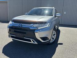 2020 Mitsubishi Outlander ES