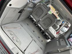 2007 Kia Grand Carnival EX VQ Cherry Kiss