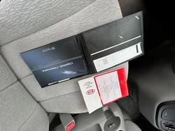 2007 Kia Grand Carnival EX VQ Cherry Kiss