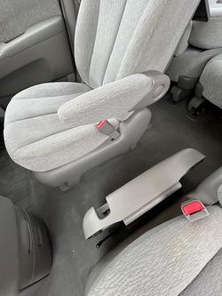 2007 Kia Grand Carnival EX VQ Cherry Kiss