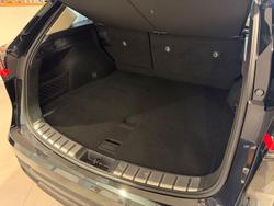 2024 Lexus
NX 350h Luxury