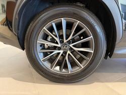 2024 Lexus
NX 350h Luxury