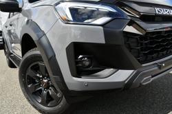 2025 Isuzu D-MAX X-TERRAIN