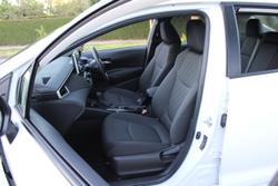 2022 Toyota Corolla Ascent Sport Hybrid ZWE211R Glacier White