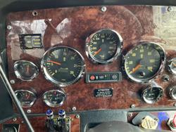 2010 Kenworth T402 Special Build See Spec Cond Hyd $72275+Gst KENWORTH T402 DAY CAB