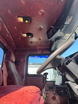 2010 Kenworth T402 Special Build See Spec Cond Hyd $72275+Gst KENWORTH T402 DAY CAB
