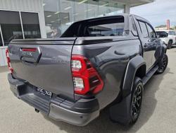 2025 Toyota
Hilux Rogue 48V
