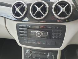 2013 Mercedes-Benz B-Class B180 BlueEFFICIENCY W246 Jupiter Red
