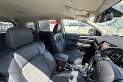 2020 Mitsubishi Outlander LS